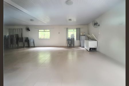 Apartamento para alugar com 48m², 2 quartos e 1 vaga Apartamento para alugar com 48m², 2 quartos e 1 vagaÁrea comum - Salão de festas