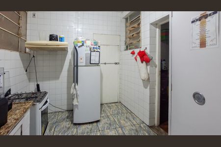 Apartamento à venda com 120m², 3 quartos e sem vagaCozinha e Área de Serviço