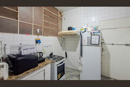 Apartamento à venda com 120m², 3 quartos e sem vagaCozinha e Área de Serviço