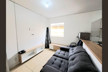 Sala de casa para alugar com 1 quarto, 35m² em Veloso, Osasco