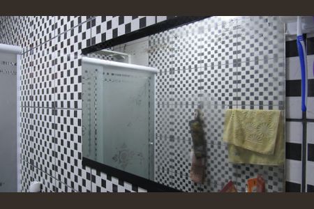 Casa à venda com 246m², 3 quartos e 2 vagasBanheiro da Suíte