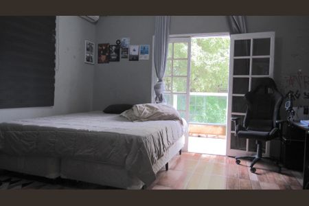 Casa à venda com 246m², 3 quartos e 2 vagasQuarto 2