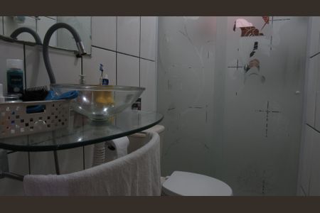 Casa à venda com 246m², 3 quartos e 2 vagasBanheiro 2