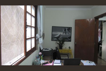 Casa à venda com 246m², 3 quartos e 2 vagasQuarto 1