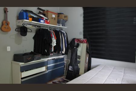 Casa à venda com 246m², 3 quartos e 2 vagasQuarto 2