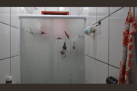 Casa à venda com 246m², 3 quartos e 2 vagasBanheiro 2