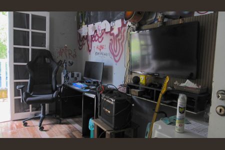 Casa à venda com 246m², 3 quartos e 2 vagasQuarto 2