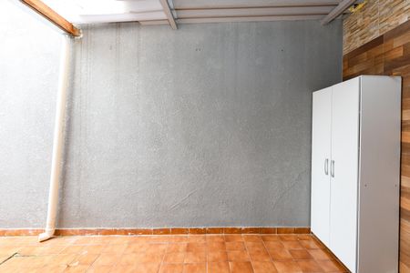 Vista do Quarto de casa para alugar com 1 quarto, 40m² em Parque Pinheiros, Taboão da Serra