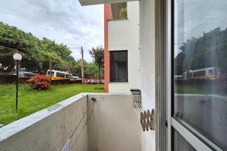 Varanda da Sala  de apartamento para alugar com 2 quartos, 57m² em Parque das Camelias, Campinas