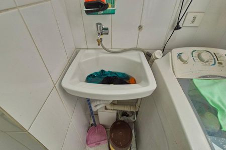 Apartamento para alugar com 57m², 2 quartos e 1 vagaÁrea de Serviço