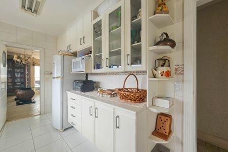 Apartamento para alugar com 300m², 5 quartos e 4 vagascozinha