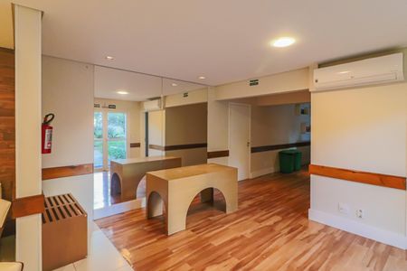 Apartamento para alugar com 60m², 2 quartos e 1 vagaÁrea comum - Salão de festas