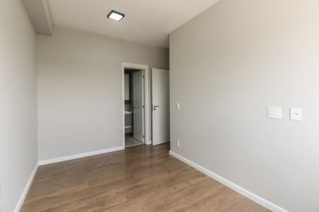 Apartamento à venda com 68m², 2 quartos e 2 vagasSuíte 