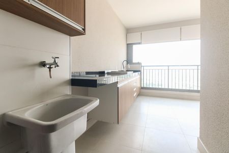 Apartamento à venda com 68m², 2 quartos e 2 vagasÁrea de Serviço 