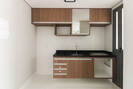 Apartamento à venda com 68m², 2 quartos e 2 vagasCozinha 