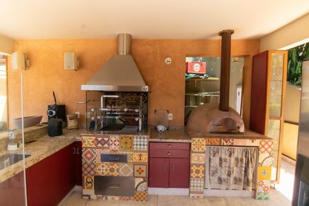 Apartamento à venda com 350m², 5 quartos e 2 vagasÁrea externa