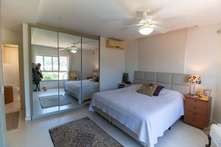 Apartamento à venda com 350m², 5 quartos e 2 vagasSuíte 3