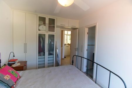 Apartamento à venda com 350m², 5 quartos e 2 vagasSuíte 2