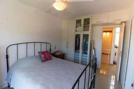 Apartamento à venda com 350m², 5 quartos e 2 vagasSuíte 2