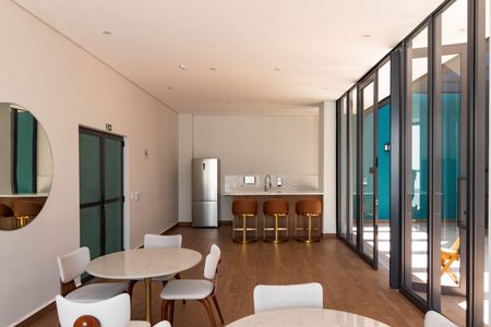 Apartamento à venda com 71m², 2 quartos e 1 vaga Apartamento à venda com 71m², 2 quartos e 1 vagaSalão de Festas