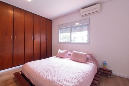 Casa à venda com 162m², 4 quartos e 2 vagas