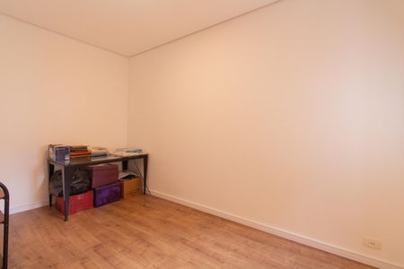 Casa à venda com 162m², 4 quartos e 2 vagas