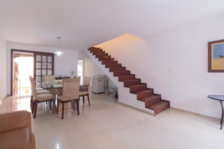 Casa à venda com 4 quartos, 162m² em Vila Mariana, São Paulo