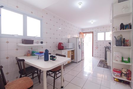 Casa à venda com 162m², 4 quartos e 2 vagas