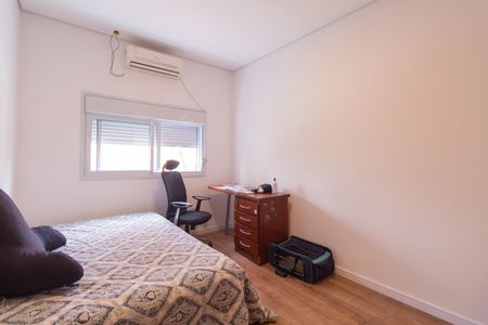 Casa à venda com 162m², 4 quartos e 2 vagas