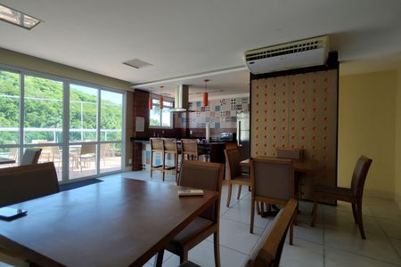 Apartamento à venda com 108m², 3 quartos e 2 vagasÁrea comum - Salão de festas