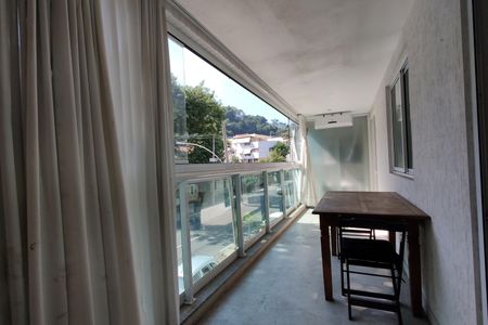 Apartamento à venda com 108m², 3 quartos e 2 vagasVaranda da Sala