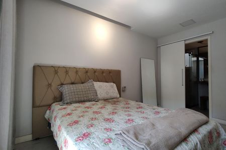 Apartamento à venda com 108m², 3 quartos e 2 vagasQuarto 2 - Suíte