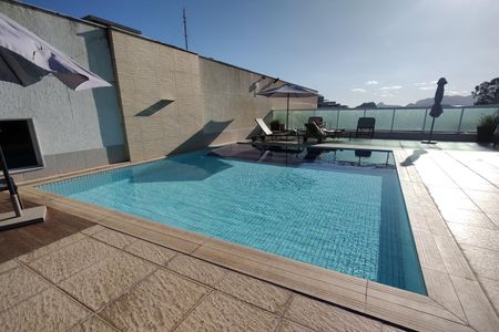 Apartamento à venda com 108m², 3 quartos e 2 vagasÁrea comum - Piscina