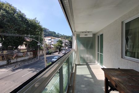 Apartamento à venda com 108m², 3 quartos e 2 vagasVaranda da Sala