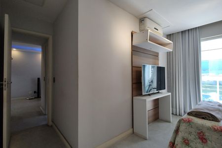Apartamento à venda com 108m², 3 quartos e 2 vagasQuarto 2 - Suíte
