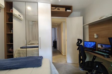 Apartamento à venda com 108m², 3 quartos e 2 vagasQuarto 1 