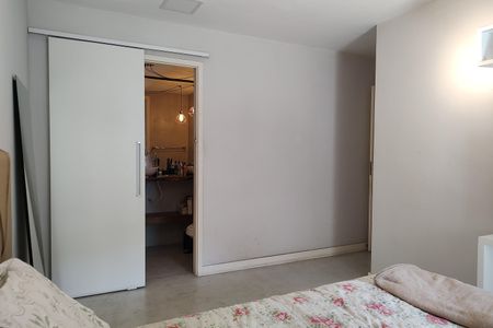 Apartamento à venda com 108m², 3 quartos e 2 vagasQuarto 2 - Suíte
