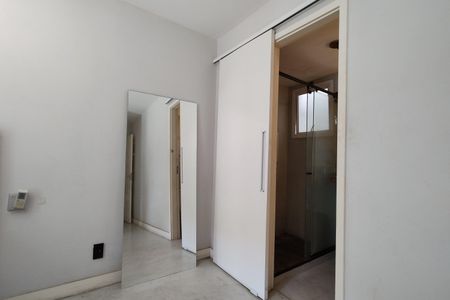 Apartamento à venda com 108m², 3 quartos e 2 vagasQuarto 2 - Suíte