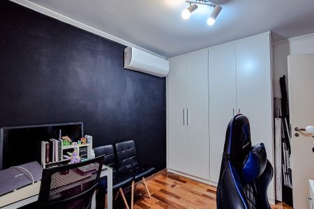 Apartamento à venda com 105m², 3 quartos e 2 vagas Apartamento à venda com 105m², 3 quartos e 2 vagasQuarto 2