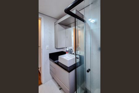 Apartamento à venda com 105m², 3 quartos e 2 vagas Apartamento à venda com 105m², 3 quartos e 2 vagasBanheiro da Suíte