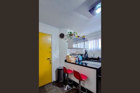 Apartamento à venda com 105m², 3 quartos e 2 vagas Apartamento à venda com 105m², 3 quartos e 2 vagasCozinha