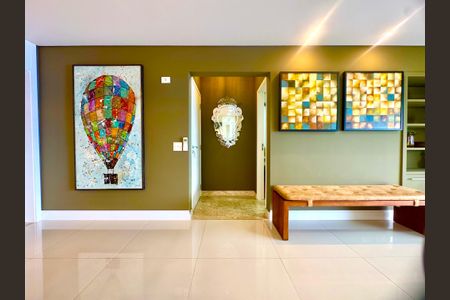 Apartamento à venda com 159m², 3 quartos e 3 vagasSala