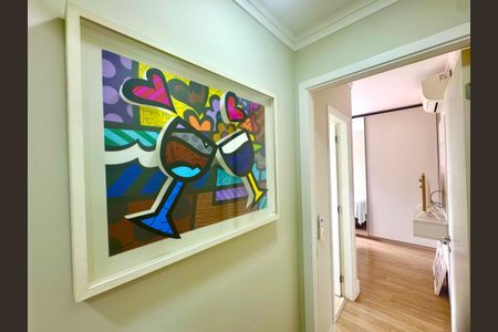 Apartamento à venda com 159m², 3 quartos e 3 vagasDetalhe corredor