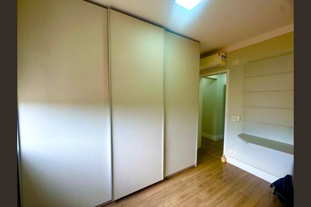 Apartamento à venda com 159m², 3 quartos e 3 vagasQuarto 1