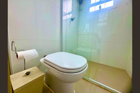 Apartamento à venda com 159m², 3 quartos e 3 vagasBanheiro 1