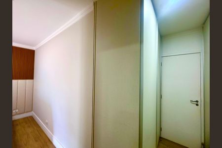 Apartamento à venda com 159m², 3 quartos e 3 vagasCloset