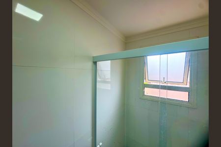 Apartamento à venda com 159m², 3 quartos e 3 vagasBanheiro 4