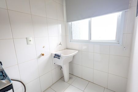 Apartamento para alugar com 73m², 3 quartos e 1 vaga Apartamento para alugar com 73m², 3 quartos e 1 vagaCozinha e Área de Serviço