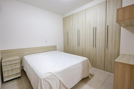Apartamento para alugar com 73m², 3 quartos e 1 vaga Apartamento para alugar com 73m², 3 quartos e 1 vagaSuite