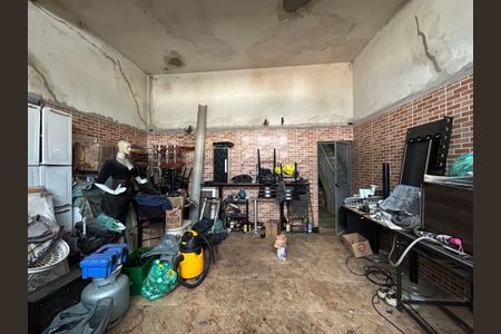 Casa à venda com 210m², 4 quartos e 1 vagaGaragem